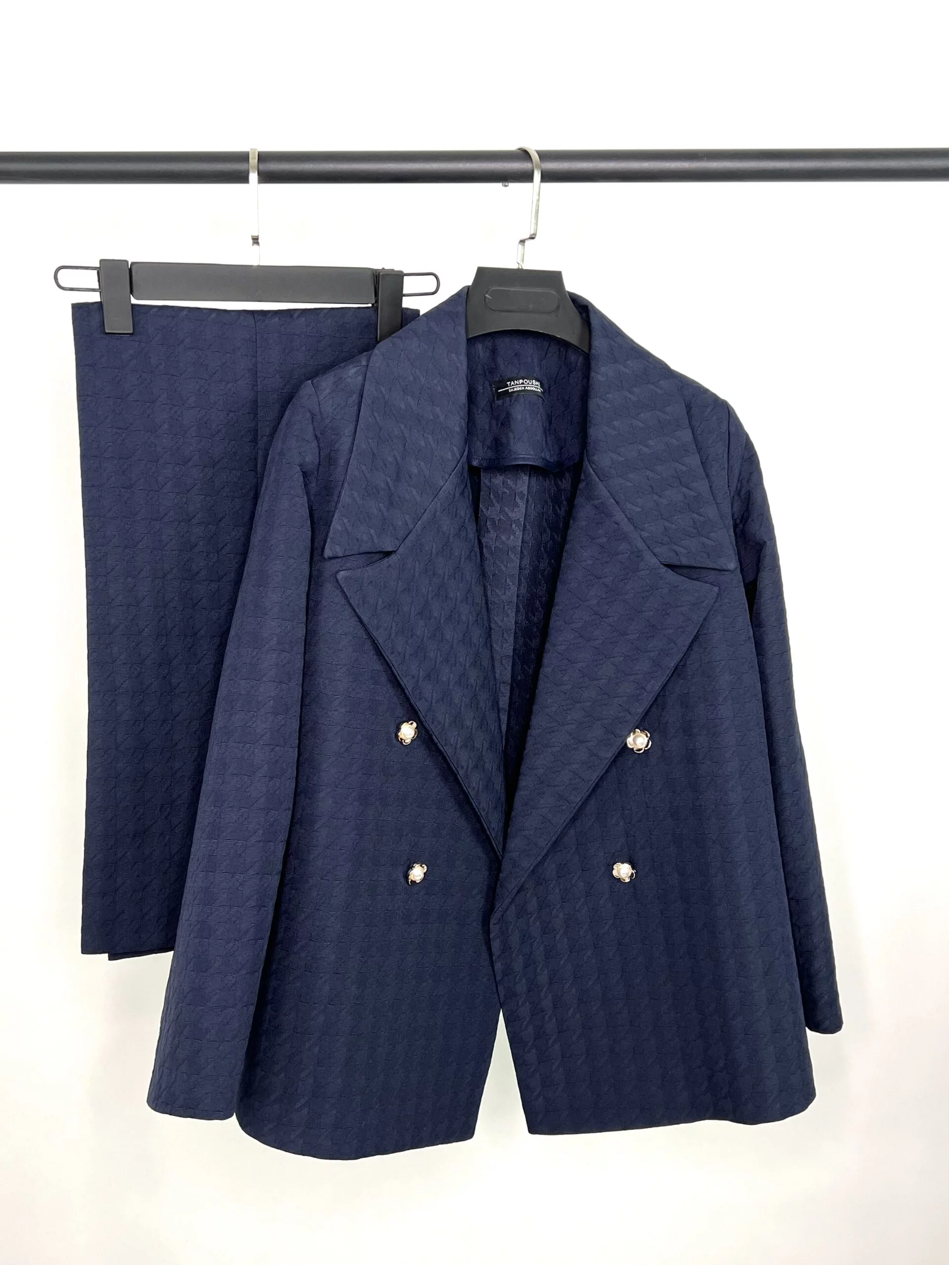 کت و شلوار AYLI - Image 8