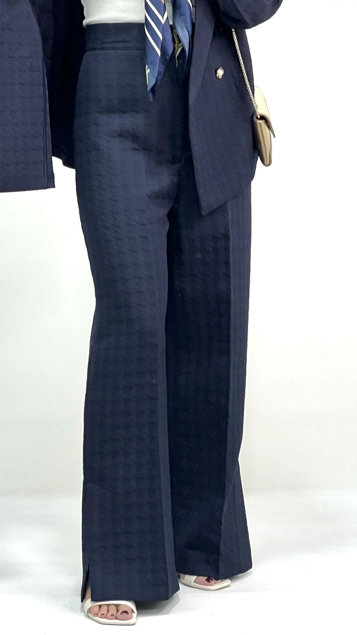 کت و شلوار AYLI - Image 7