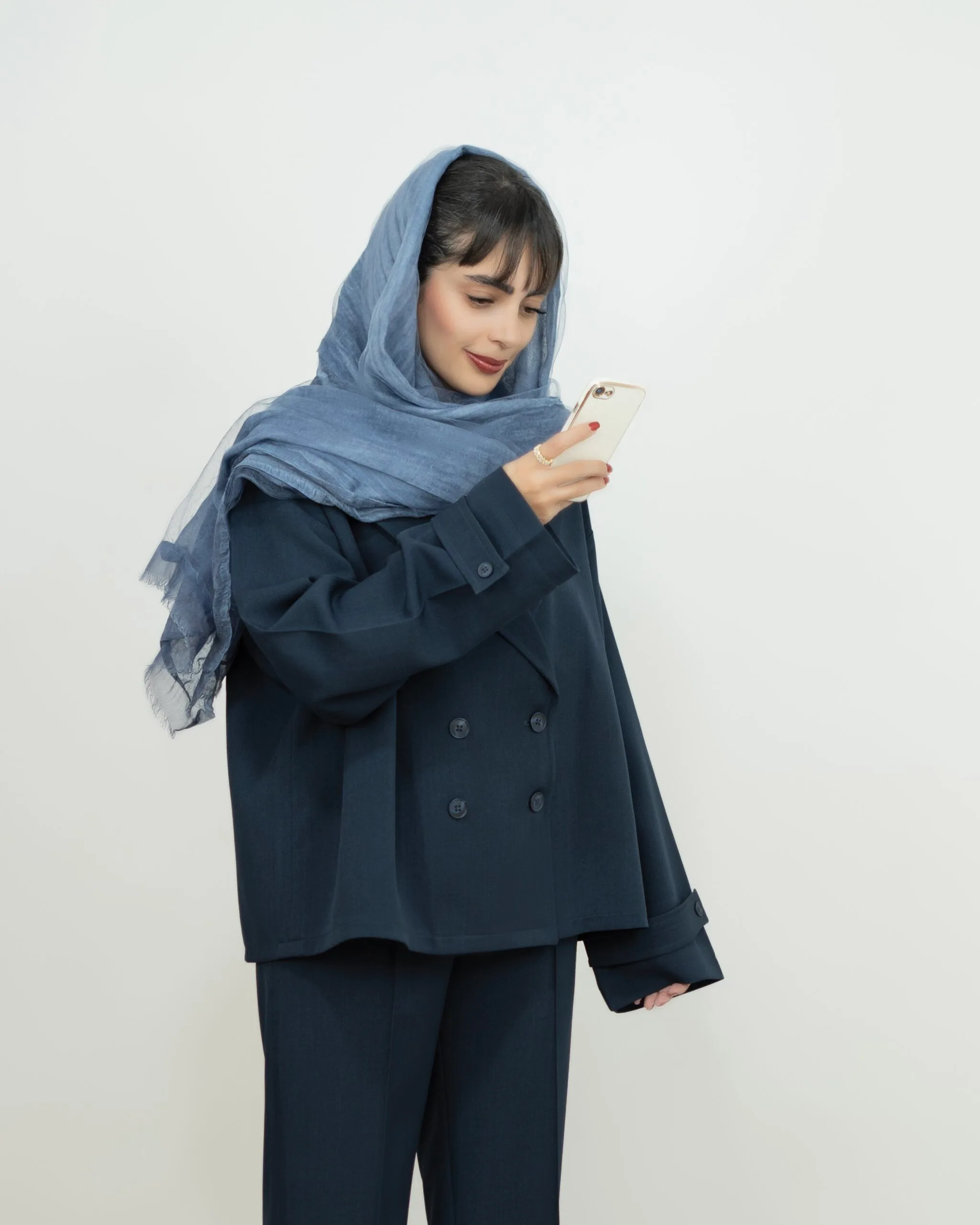 کت سورمه‌ای AVA